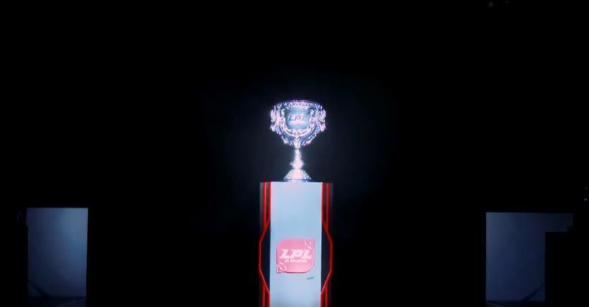 霸榜|LPL夏季赛数据出炉,TES输比赛依然霸榜,IG前“三叉戟”占领伤转