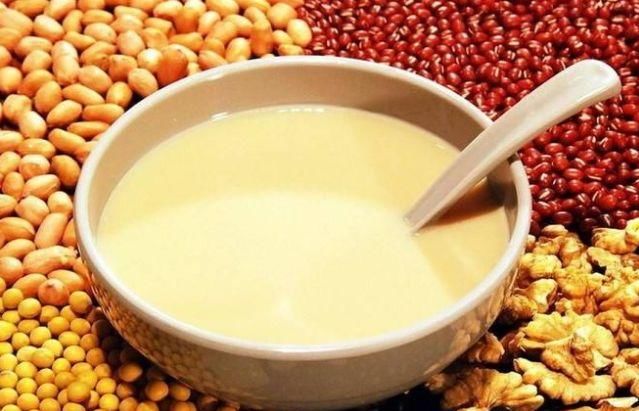 豆浆|早餐喝牛奶好,还是喝豆浆好?牢记以下4个禁忌,才不会白白浪费