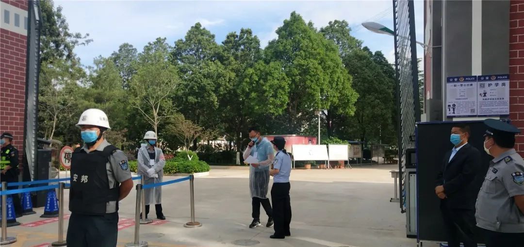  考生|图集丨云南高考首日直击：每一张安静的考桌都来之不易