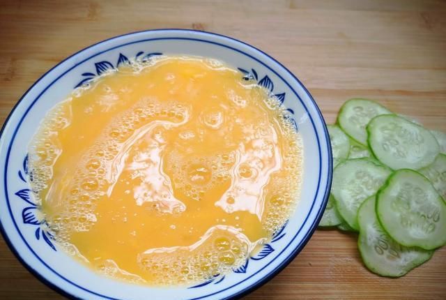  好吃|这早餐一上桌，儿子一口气吃一盘还说没吃够，鲜香滑嫩，太好吃了