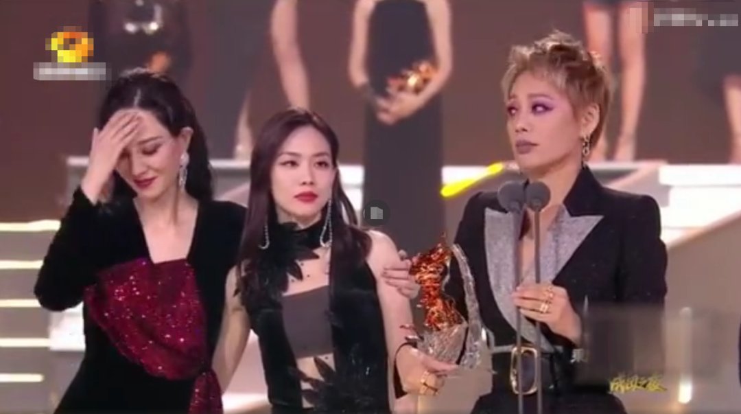  宁静|成团第一天就搞内讧？有点尴尬