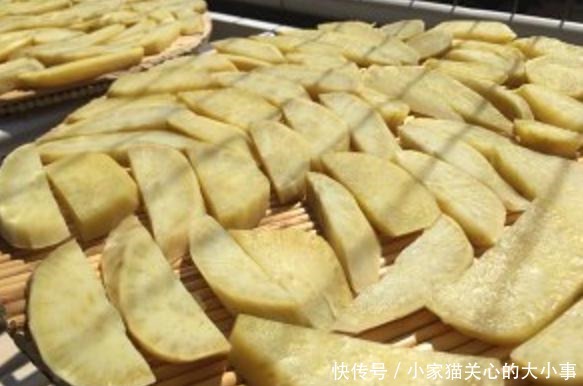 红薯条|红薯先切条,还是蒸这样做,红薯干香甜软糯,比买的好吃100倍