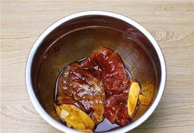 简单|金黄酥脆的日式炸猪排要这样做才香酥入味,简单方便人见人爱