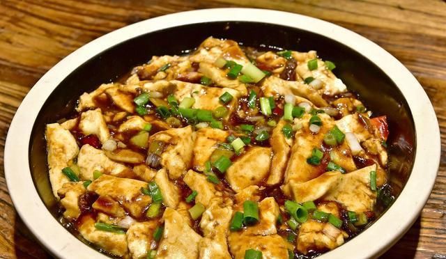  鲜嫩|水煮干豆腐，鲜嫩爽滑，简单易学，吃一次就忘不了