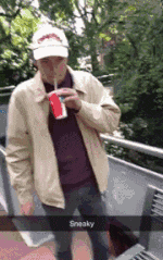 摩托车|搞笑GIF:三哥呀你们这样做有考虑过摩托车的感受吗?