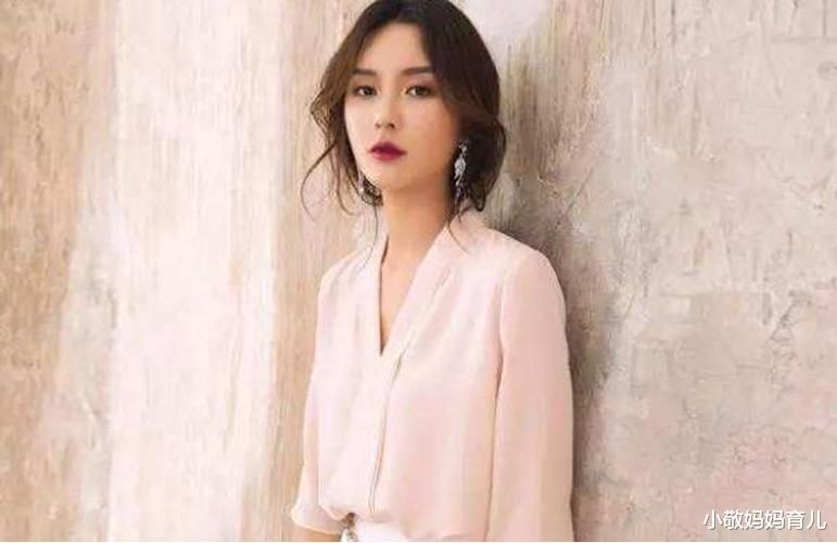 扶弟|继“扶弟魔”后，“中华田园女”也被列入黑名单，家有女儿得看看