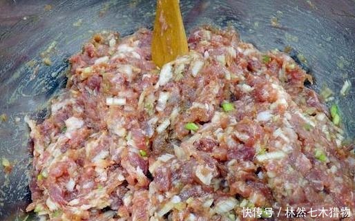 入秋|入秋后,我家就爱用这菜包饺子,味道鲜香,比韭菜白菜更受欢迎