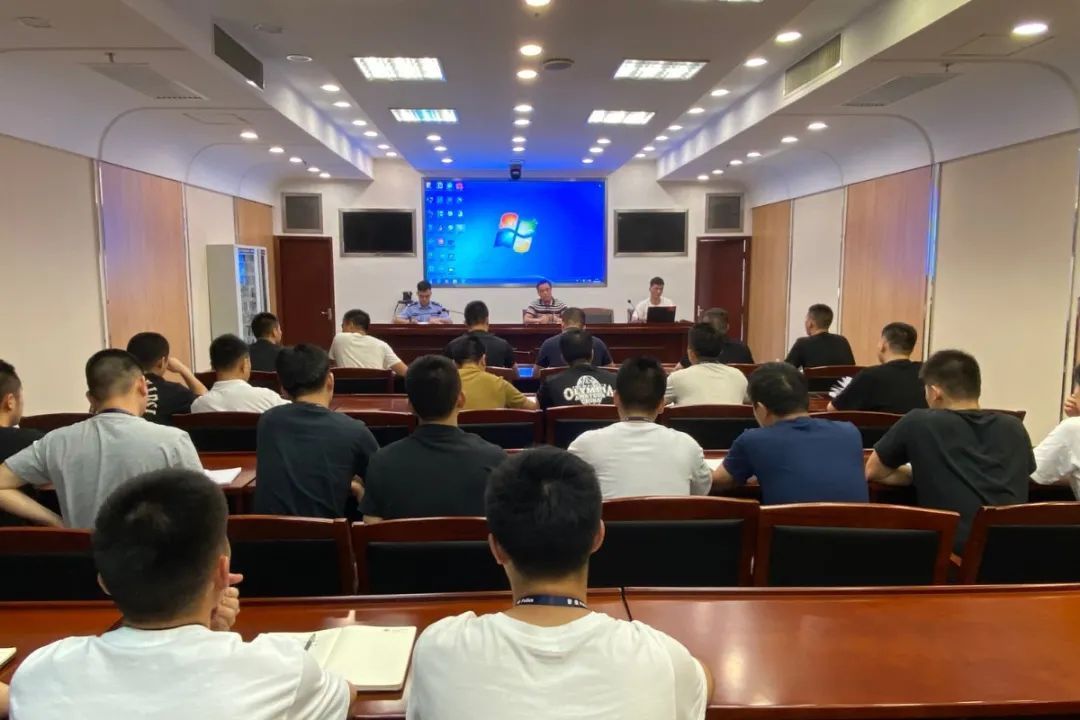 警方|1200万!长兴警方侦破一起特大制售假酒案!