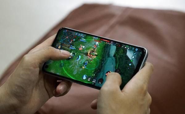  不止|realme 真我 V5：不止「奥利给」