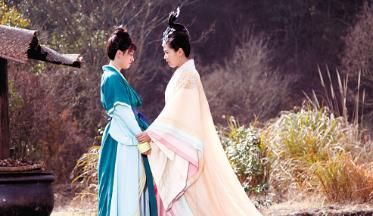 不料|芈姝建议秦王给芈月提位分，不料被一口否决，芈姝瞬间笑了！