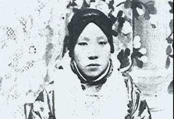 蒋介石|她是蒋介石第一个老婆,蒋经国的生母,却命运坎坷,令人同情