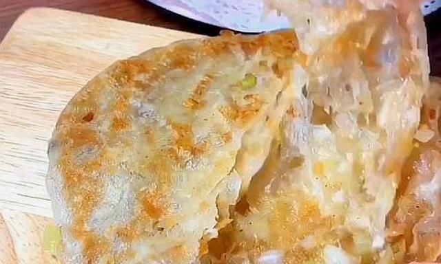  早餐|我家女儿隔三差五点名要吃这早餐, 烙一烙5分钟出锅, 解馋还顶饱