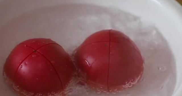  早餐|用西红柿做的早餐饼！不加一滴水，营养又好吃，真是太好吃了！