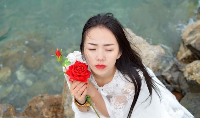 爱情|恋爱是花，结婚是果，恋爱时不用心，结婚后会伤心