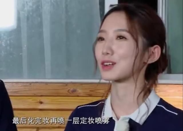  奔跑|《奔跑吧》孟美岐和宋祖儿落水卸妆，网友：演员和女团差别太大