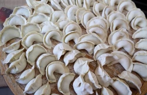 少许|立秋后,最适合用这菜包饺子,比韭菜都要香,吃上就会爱上它