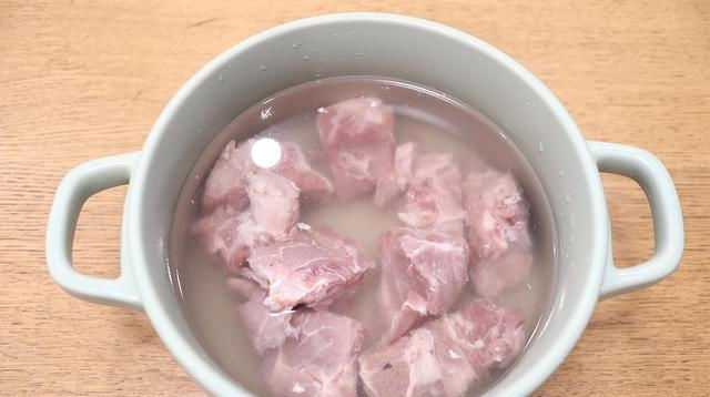  白萝卜|适合三伏天的2道爽口汤，自带鲜甜，除了盐，其它调料都是多余的