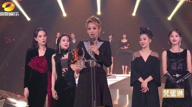  热度|拿了第一却不想成团，节目结束后，她的热度也下降了