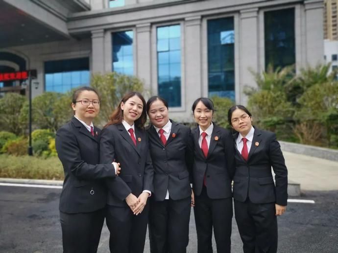 法院|法官看法官 | 奋斗正当时!以青春书写法院新篇章!