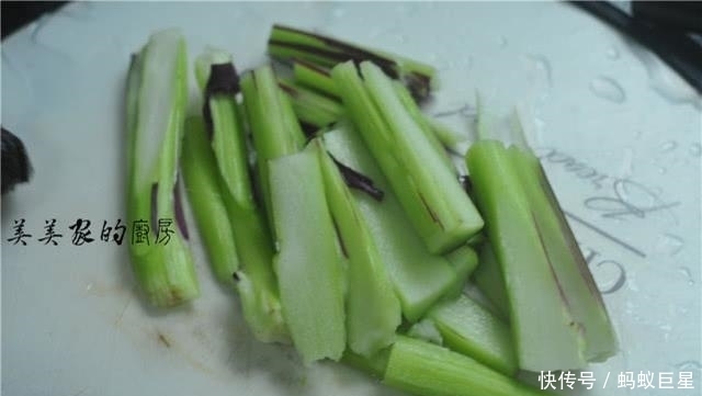 块钱|天热变热没胃口,吃它准没错!2块钱能炒1大锅,最牛米饭杀手