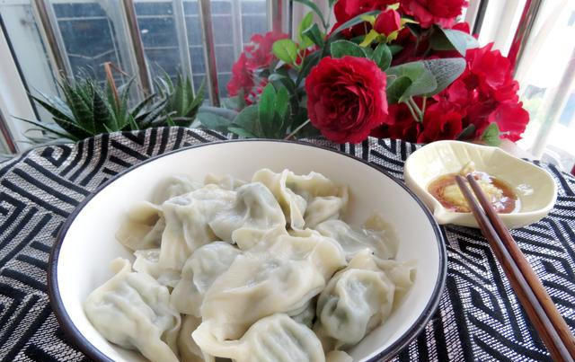 饺子|夏天出汗多身体虚,多吃这馅饺子,一咬满口汤汁,连吃二十才过瘾