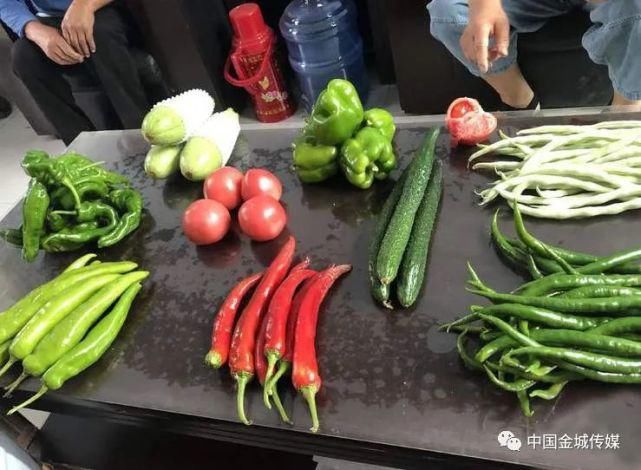 产品|扶贫产品进超市 众人消费助脱贫