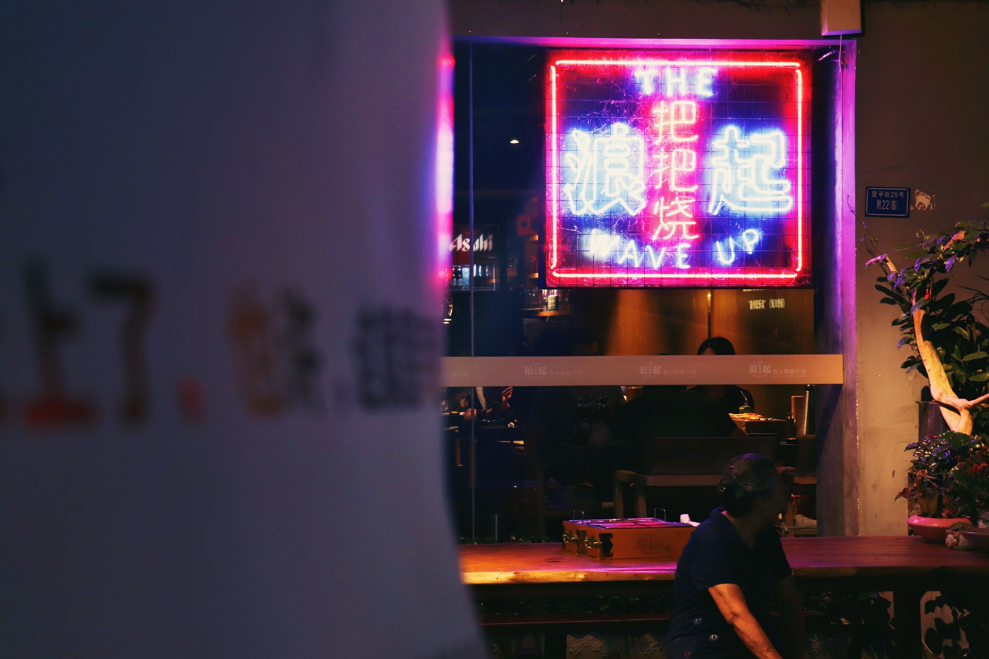 商场里|美食打卡攻略!每一个美食聚集地,都种满了成都人