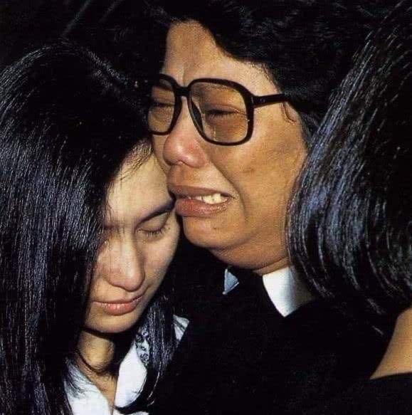 拆散|是谁拆散了赌王女儿何超琼和陈百强？两人求而不得的爱情至今意难忘