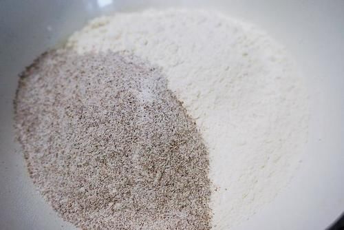 受欢迎|糯米新吃法,用它做馅烙馅饼,香甜好吃,比蛋糕点心受欢迎