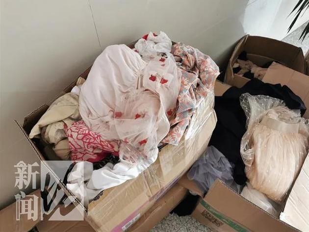 遭殃|男子专偷女性内衣“欣赏”,多名女性遭殃后,发现其家里囤了10箱