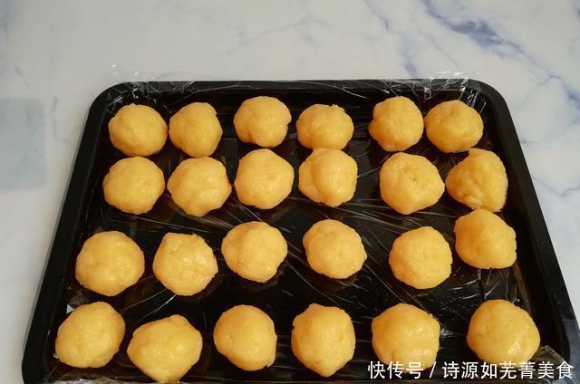 奶香|教你做孩子爱吃的奶黄包,香甜松软,奶香浓郁,一顿3个不够吃!