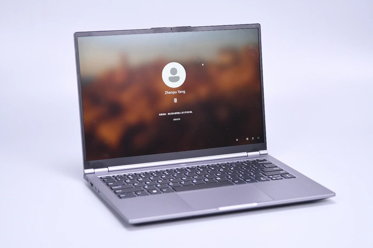 机械革命晒新款无界 14 Pro 轻薄本外观：全新模具，做工升级