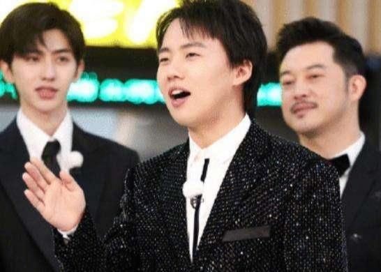  表现|张大大软弱表现让人喷饭，有一点却强过李晨，网友: 看出真实性格