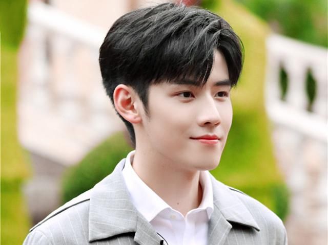  任豪|《超新星运动会》排名，周震南与希林小组第一，赵粤任豪默契满分