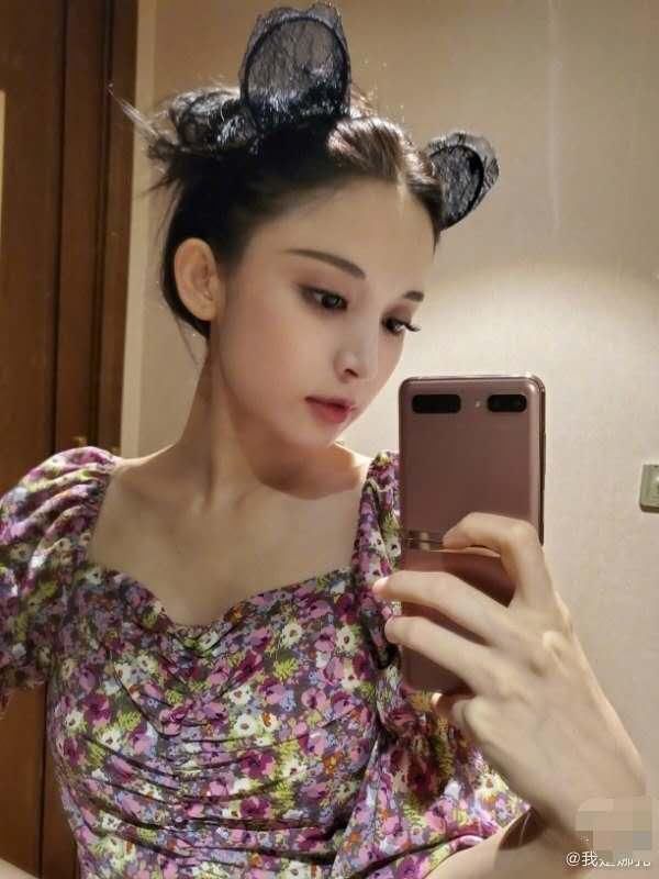 压力|压力太大?娜扎被事业粉称恋爱脑,本尊回复:我不配您喜欢