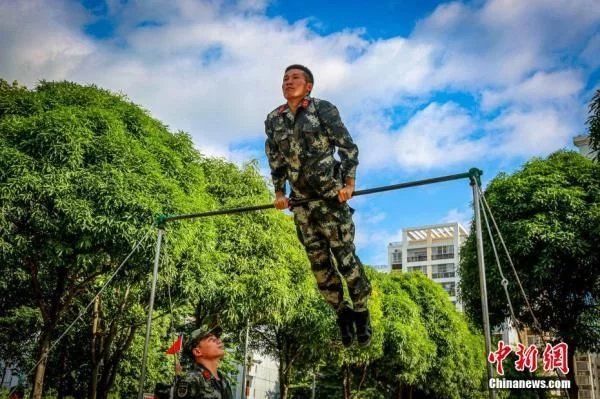 广西|广西崇左武警官兵38℃高温下激烈角逐