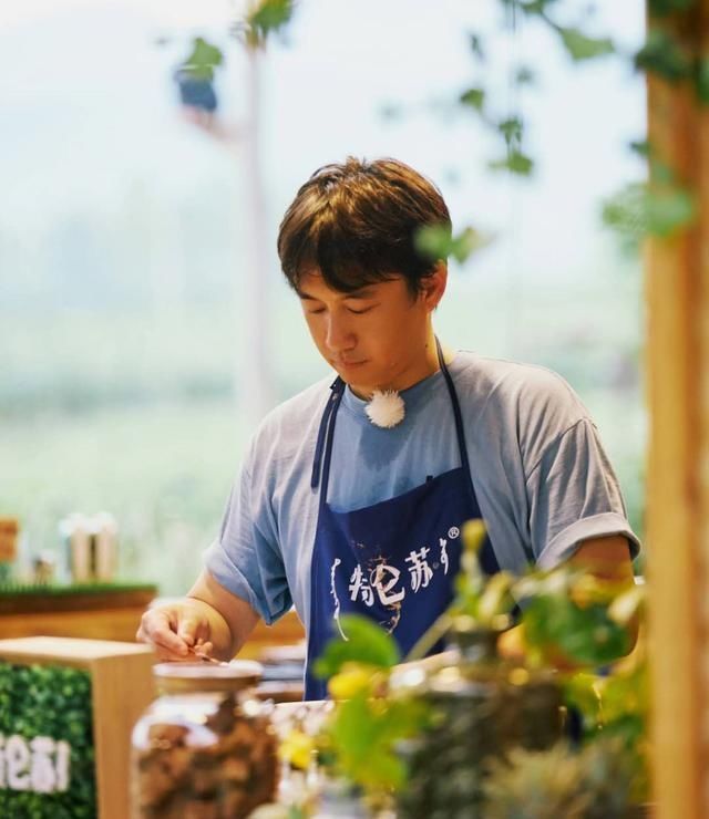  失败|《向往的生活》，黄磊做饭首次失败，一脸失落，李维嘉3个字救场