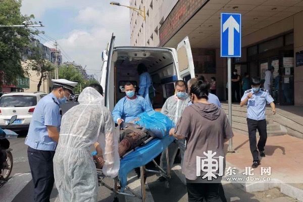  死神|高速公路上发生事故司机昏迷 交警火速救援与死神赛跑