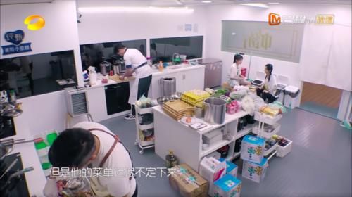  管理|《中餐厅》管理散漫，赵丽颖情绪崩溃落泪！黄晓明一句话暴露弊端