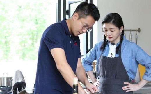  女王|43岁大S大方承认失去事业心：她真的活成了励志女王的反面吗？