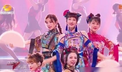  乘风破浪|《乘风破浪的姐姐》越来越难看，装嫩、假唱、炒作等注定高开低走