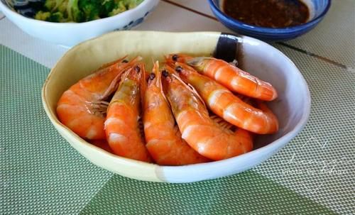 朋友圈|儿子读大学,老两口的极简3餐,走红朋友圈,网友:认真生活真好