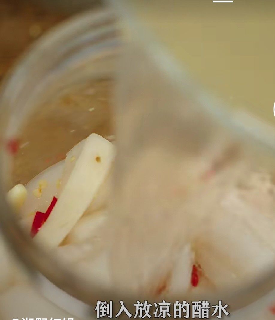 秘法|酸辣萝卜泡一天就可吃,脆爽开胃又好吃,这个秘法配方你想要吗?