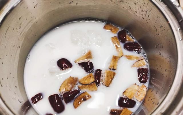  快捷|这个粥最适合没时间做早餐的上班族，既营养又快捷，胃都是暖暖的