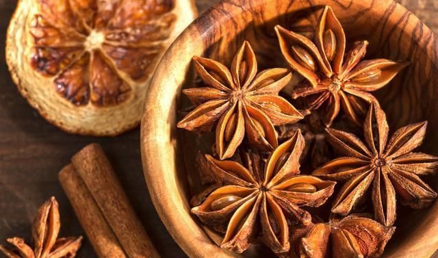 浓郁|八角,从这4个方面挑选,味道甘甜,芳香浓郁