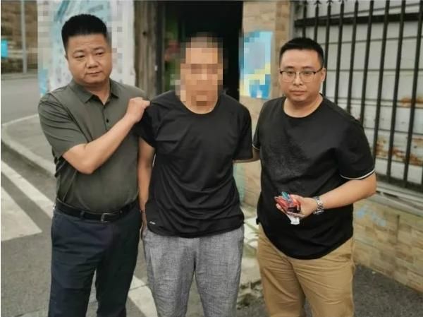 抓获归案|杀人焚尸，潜逃21年之久！警方现已抓获2名命案逃犯