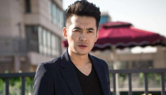 喜剧|他是《欢乐喜剧人》最惨的冠军,以为会大红大紫,没想到沦为路人