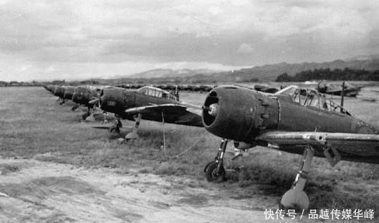 自选|日军哨兵松懈,机场成八路武工队“自选超市”,高射机枪随便拿