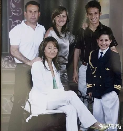  正式|被低估的中场大师！他用10年改变曼城夺14冠，英超正式告别魔术师