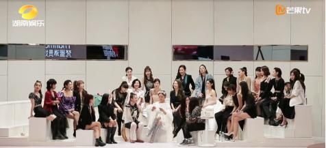  不难理解|《浪姐》阿朵即将淘汰，经纪人发文助力，对比张含韵后，不难理解